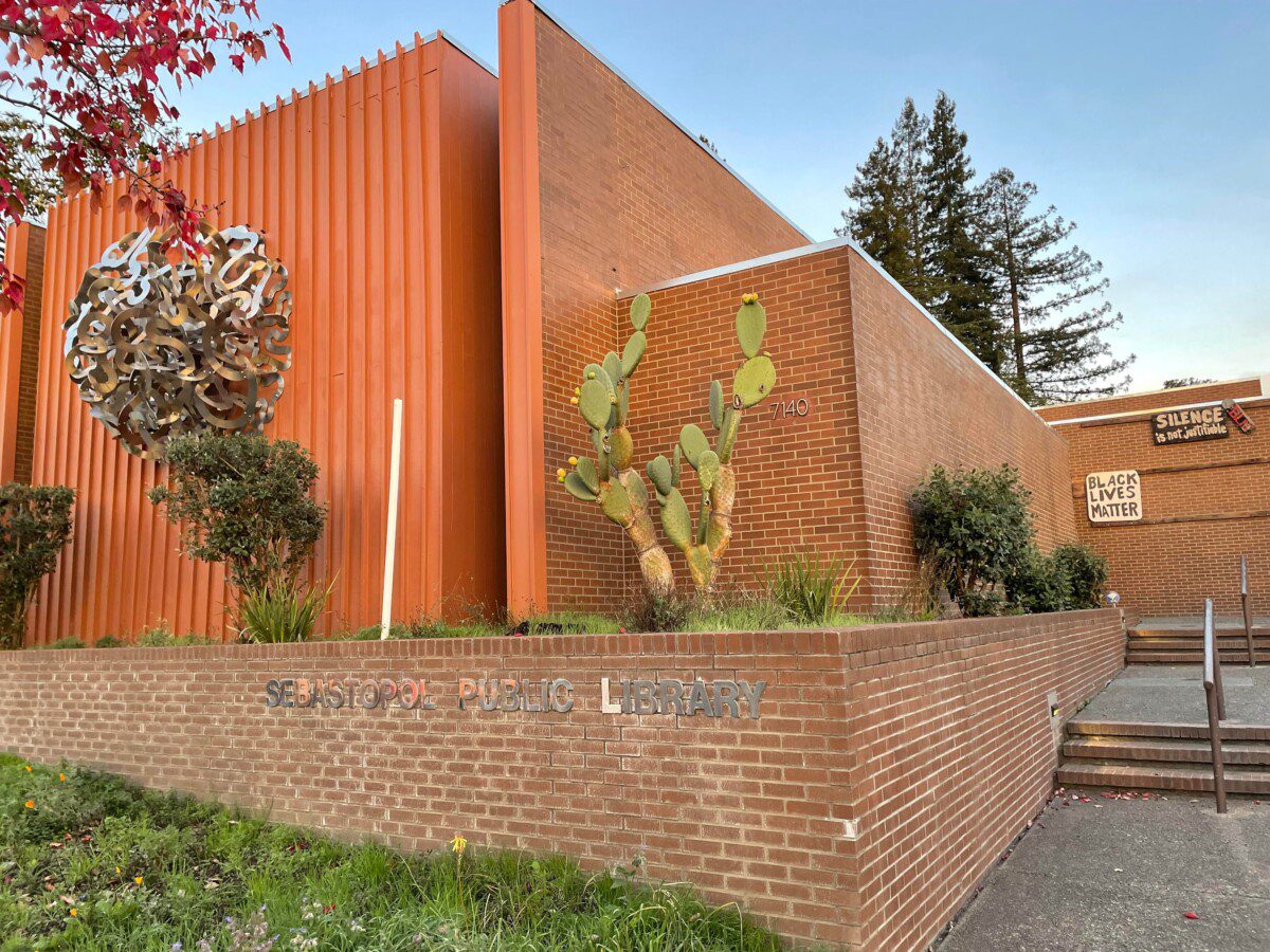 Sebastopol library